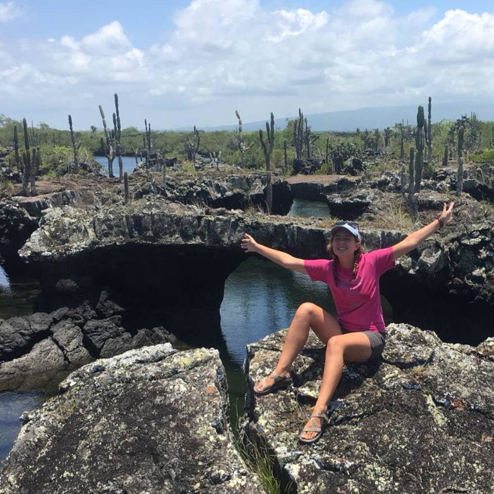 Meet your Posher, Kendra